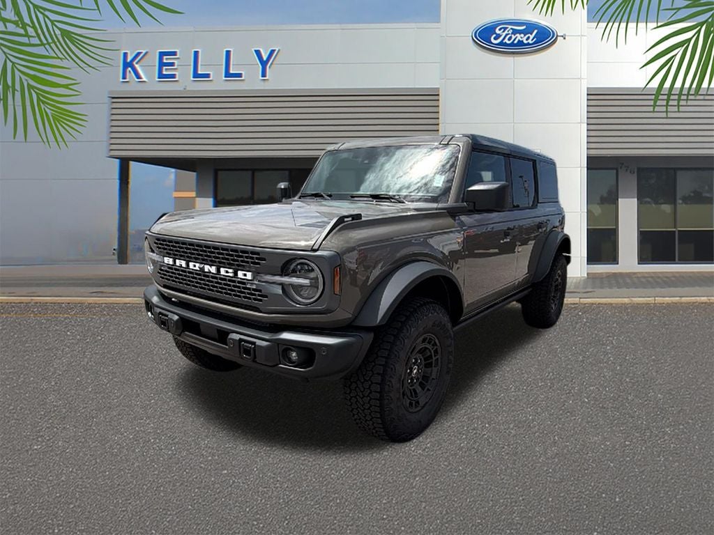 2026 Ford Bronco Badlands in Marsh Gray — front three-quarter view