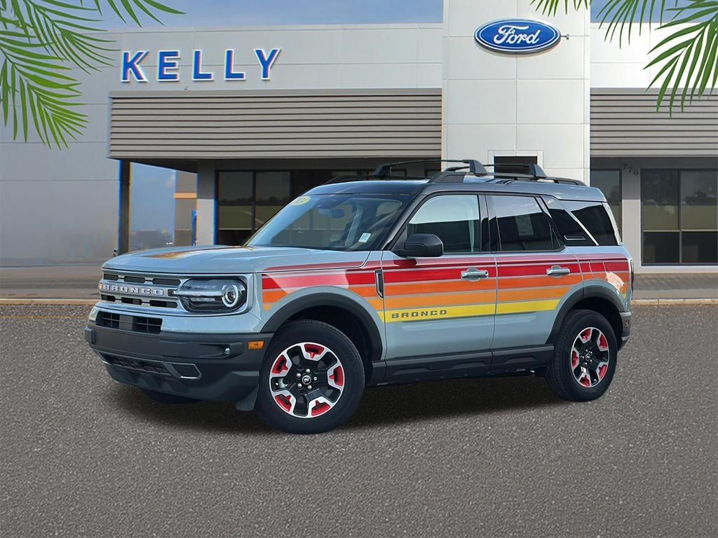 2024 Ford Bronco Sport Free Wheeling in Cactus Gray — front three-quarter view